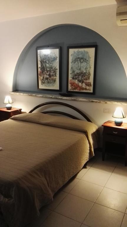 B&B Villa Acero Марина-ди-Каррара Номер фото